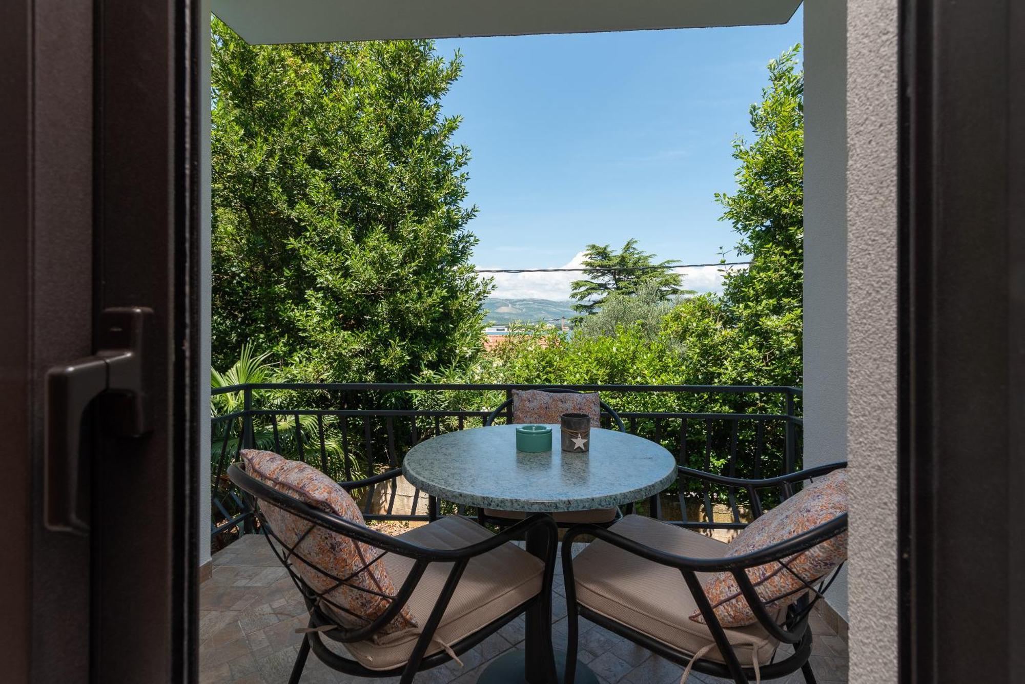 Maca Apartments & Suites Trogir Eksteriør billede